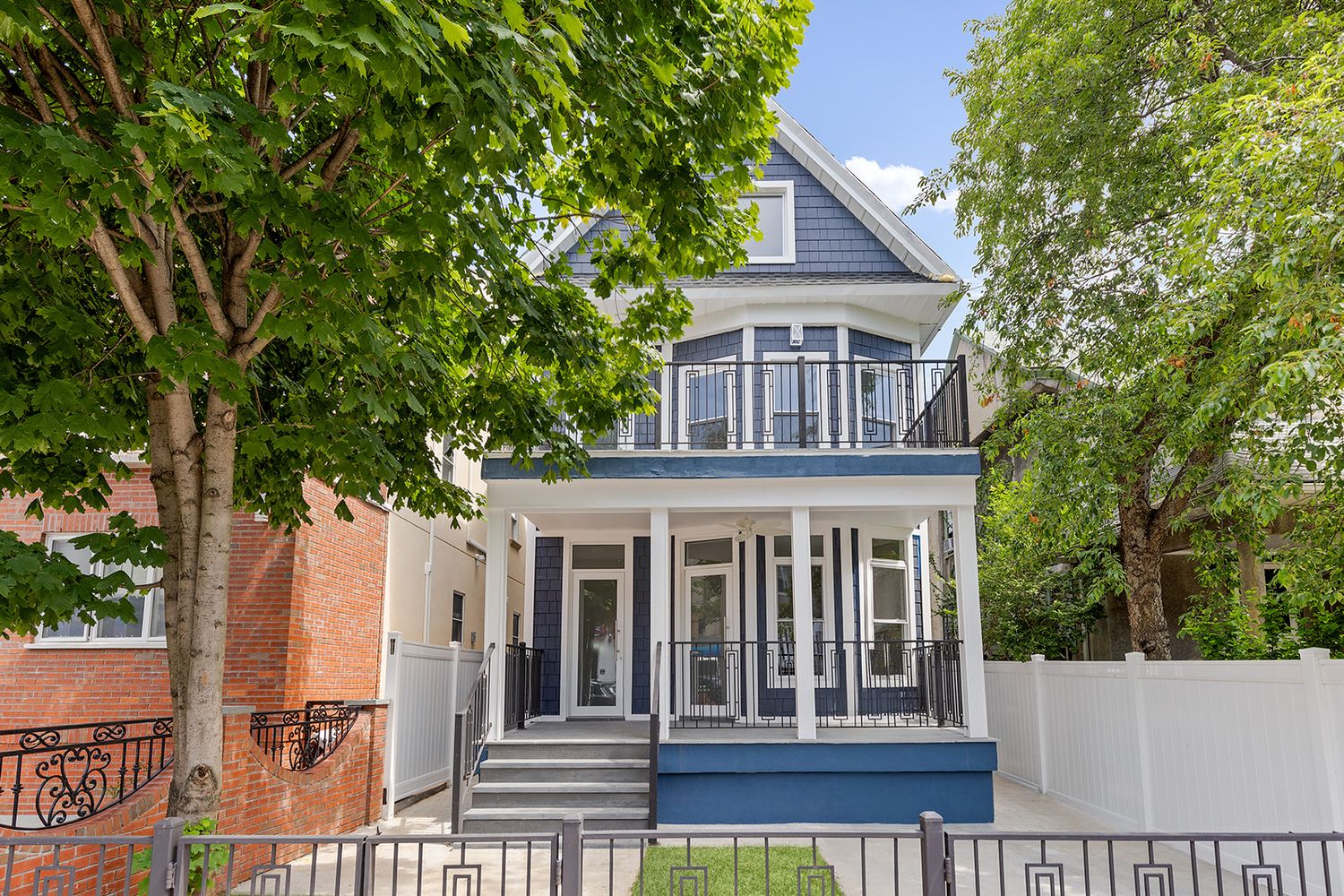 $1,975,000 | 327 Bay Ridge Parkway | Bay Ridge