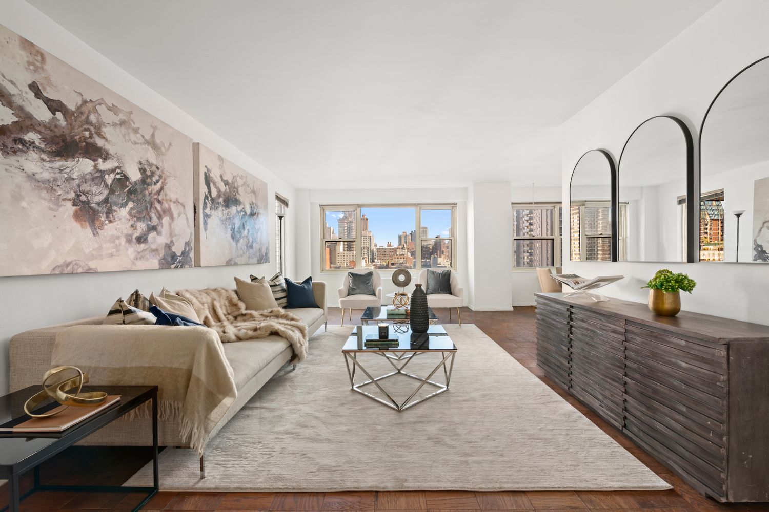 $1,649,000 | 420 East 72nd Street, Unit 11J | Lenox Hill