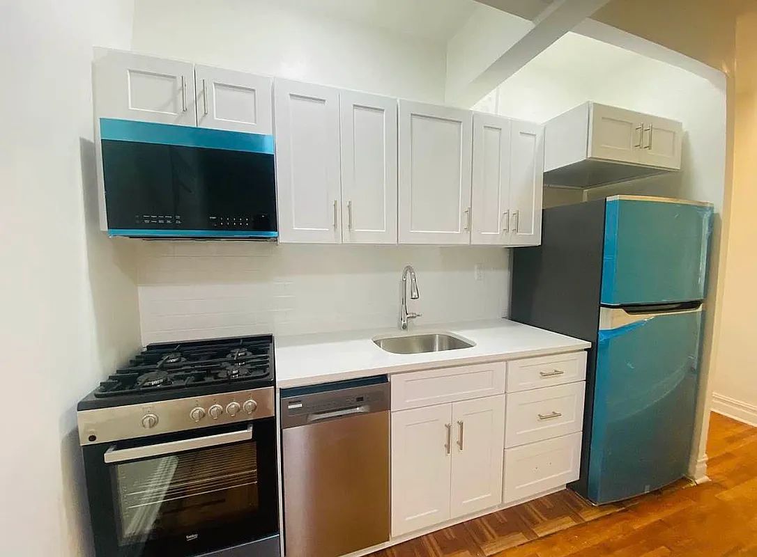 $3,000 | 625 Caton Avenue, Unit 4H | Windsor Terrace