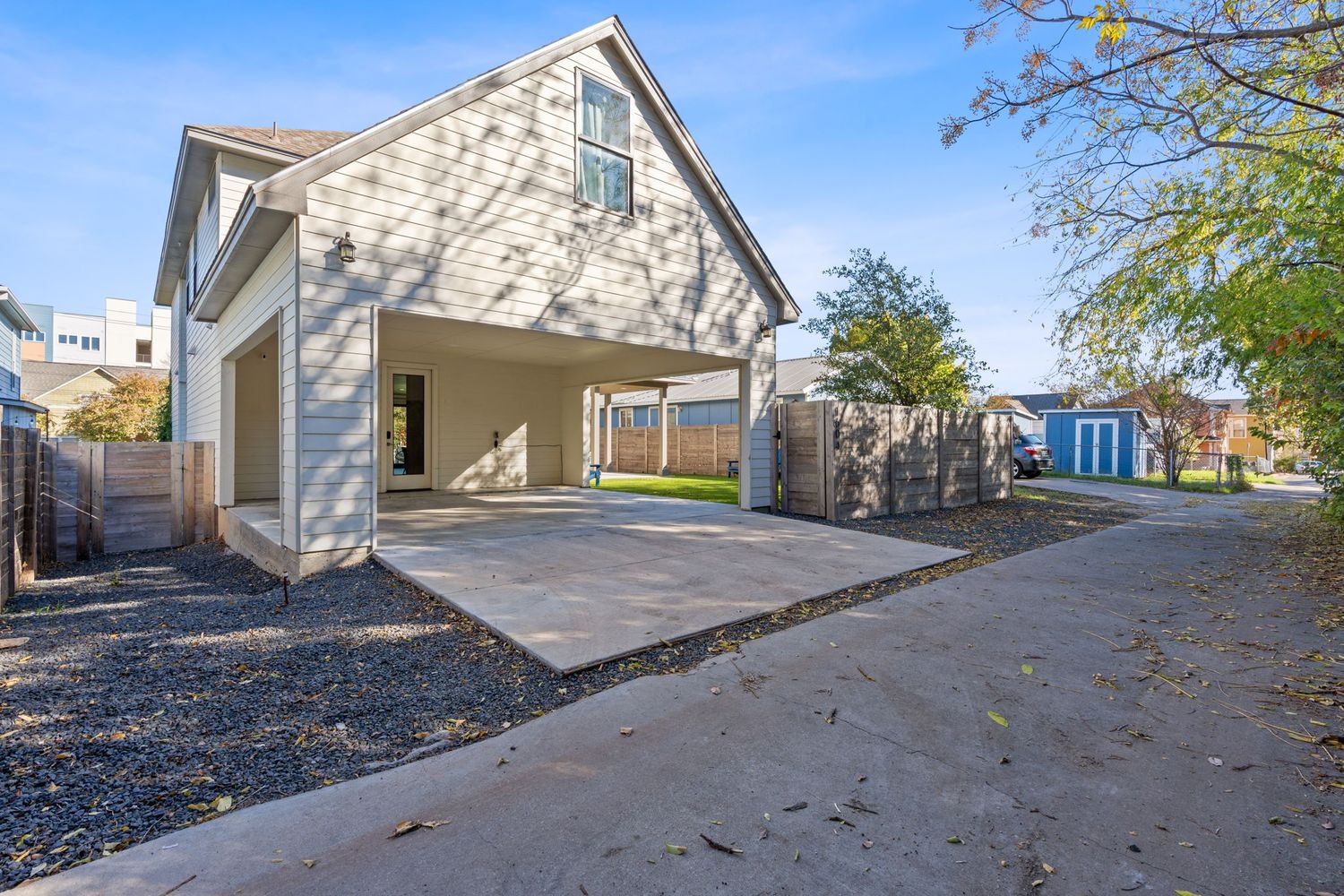 $1,525,000 | 1604 Miriam Avenue | Chestnut