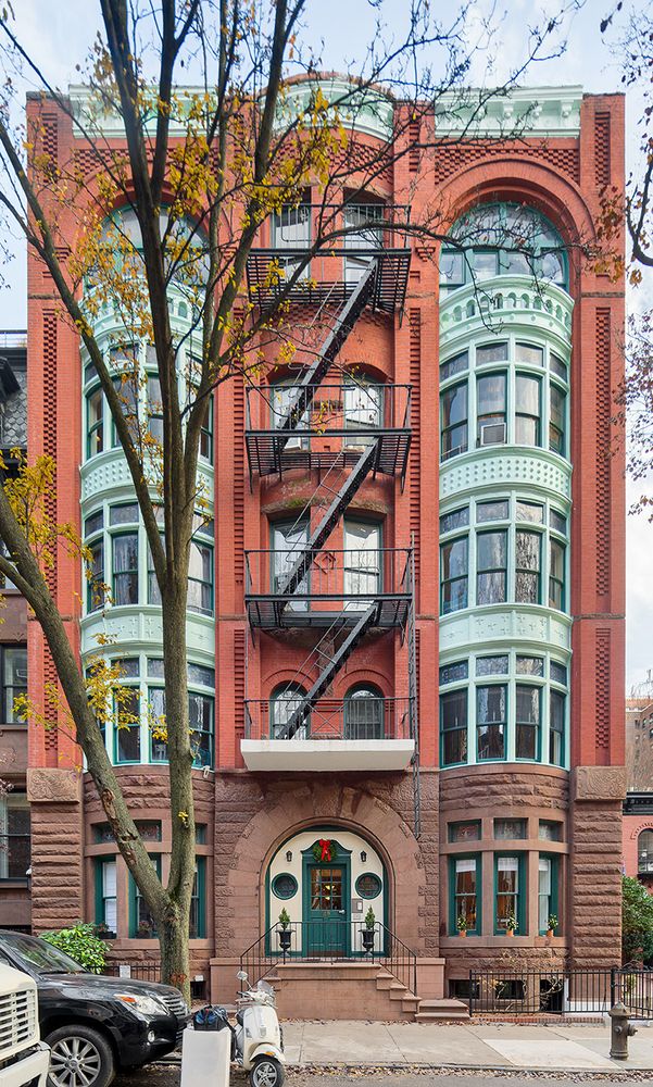 Brooklyn Heights NYC Neighborhood Guide - Compass