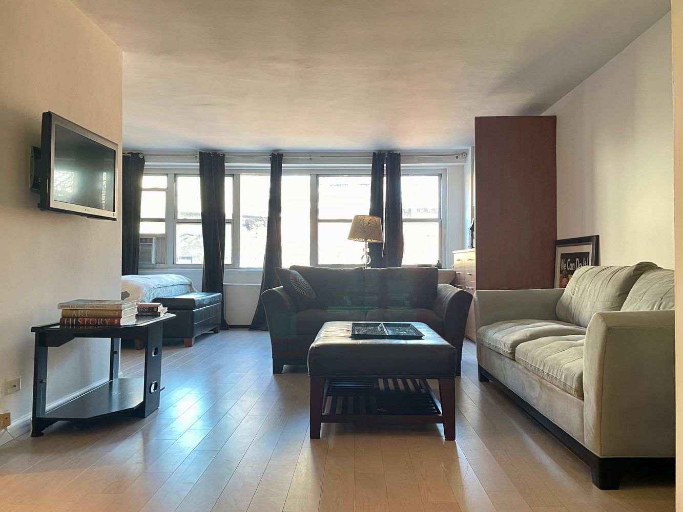 $3,800 | 360 West 22nd Street, Unit 5H | Chelsea