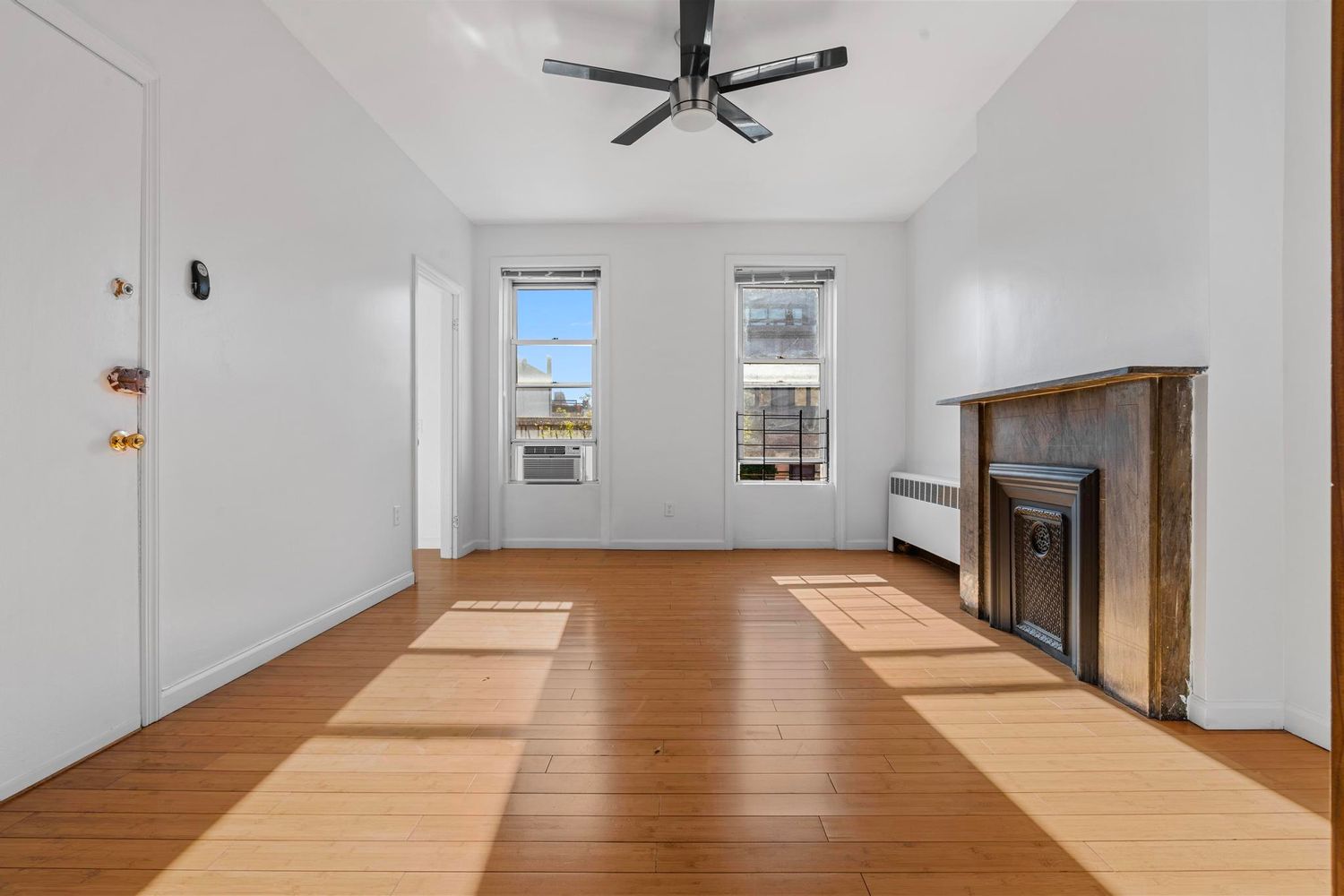 $3,700 | 365 Douglass Street, Unit 3 | Park Slope