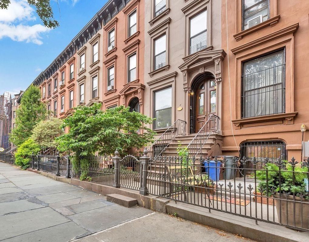 $2,600 | 184 Washington Avenue, Unit 2 | Clinton Hill