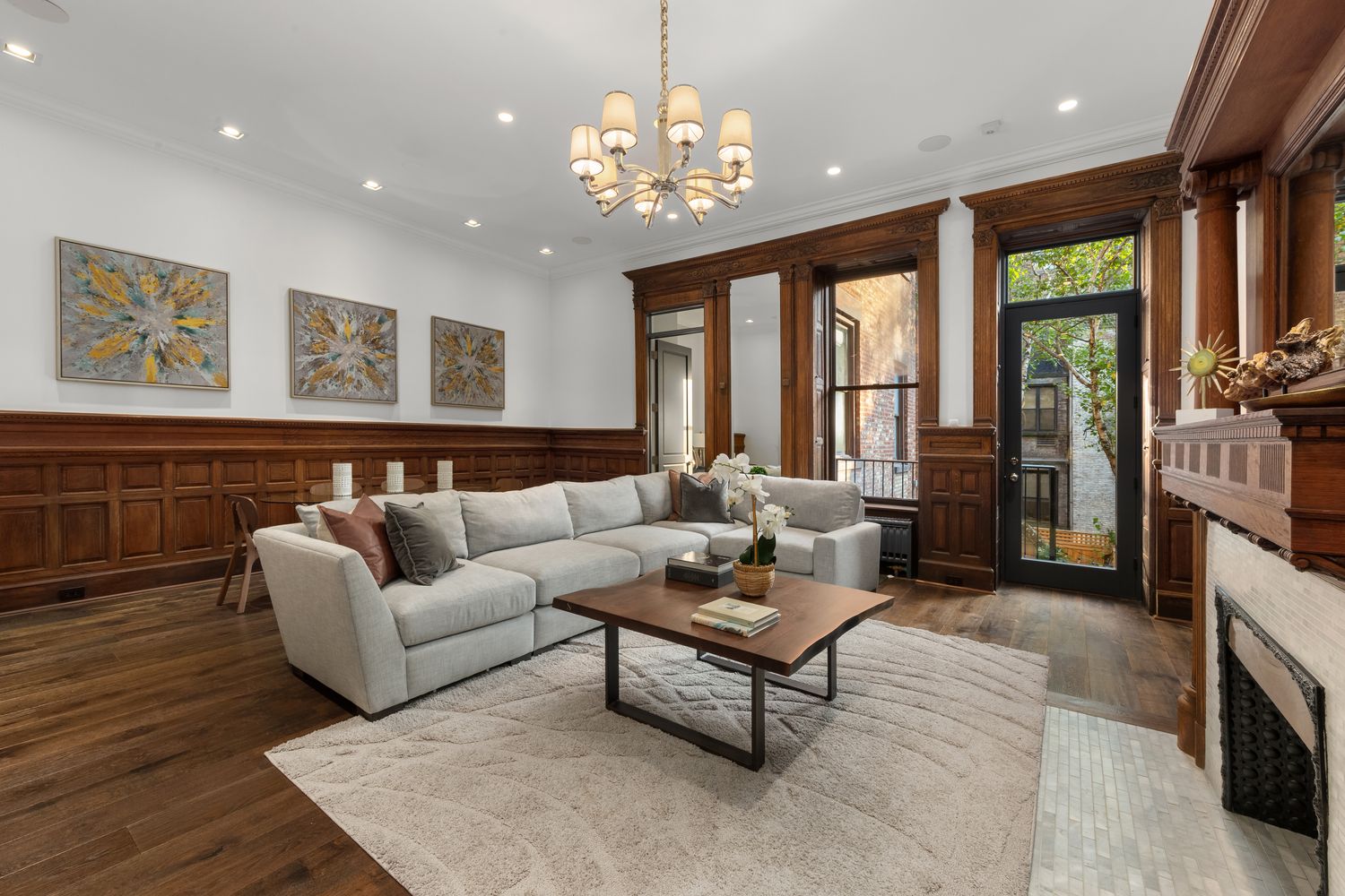 $9,800,000 | 110 West 81st Street | Upper West Side