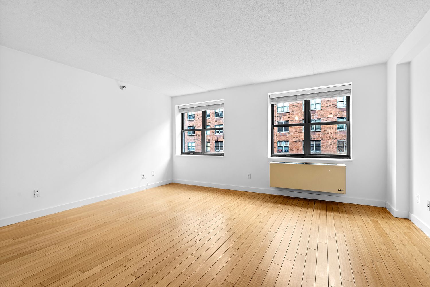 $3,100 | 516 West 47th Street, Unit N3D | Hell's Kitchen