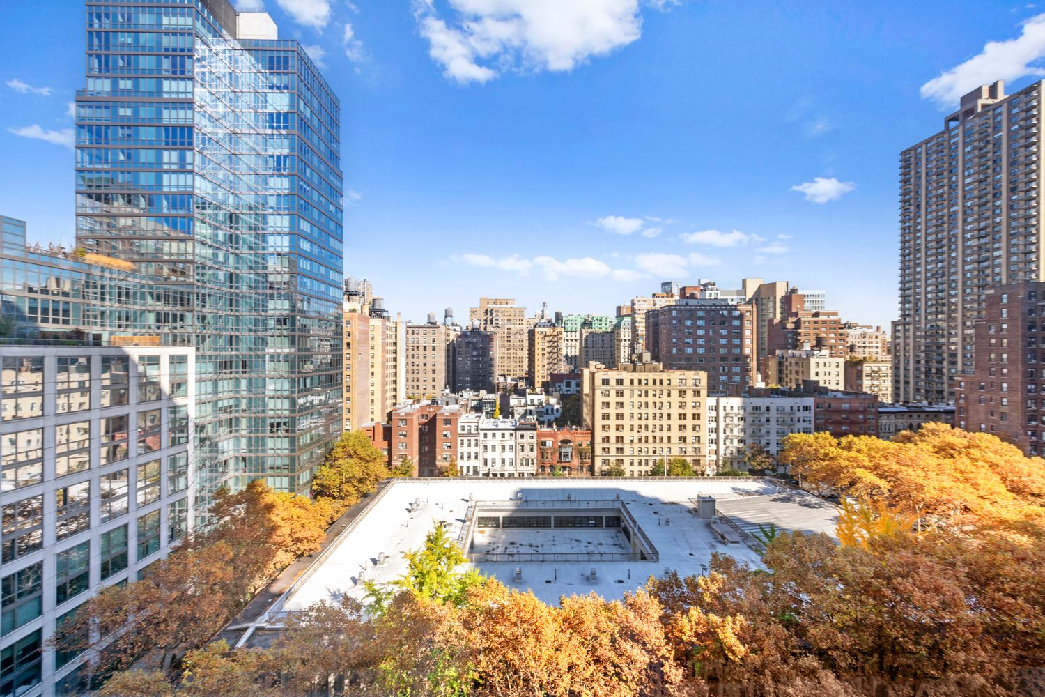 $1,995,000 | 180 West End Avenue, Unit 15AB | Upper West Side