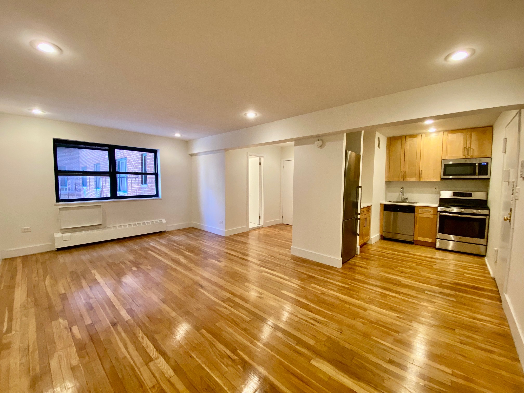 149-45 Northern Boulevard, Unit 2M, Queens, NY 11354 | Compass