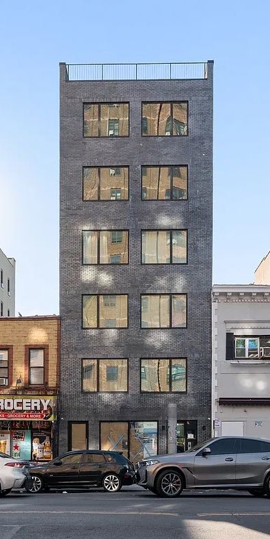 $8,000,000 | 1950 Amsterdam Avenue | Washington Heights