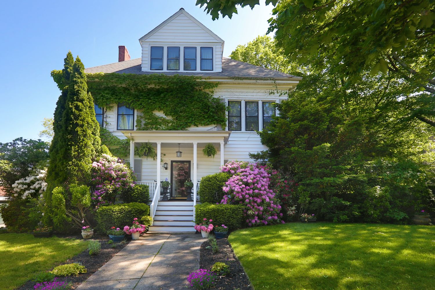 $2,995,000 | 247 Fisher Avenue | Fisher Hill