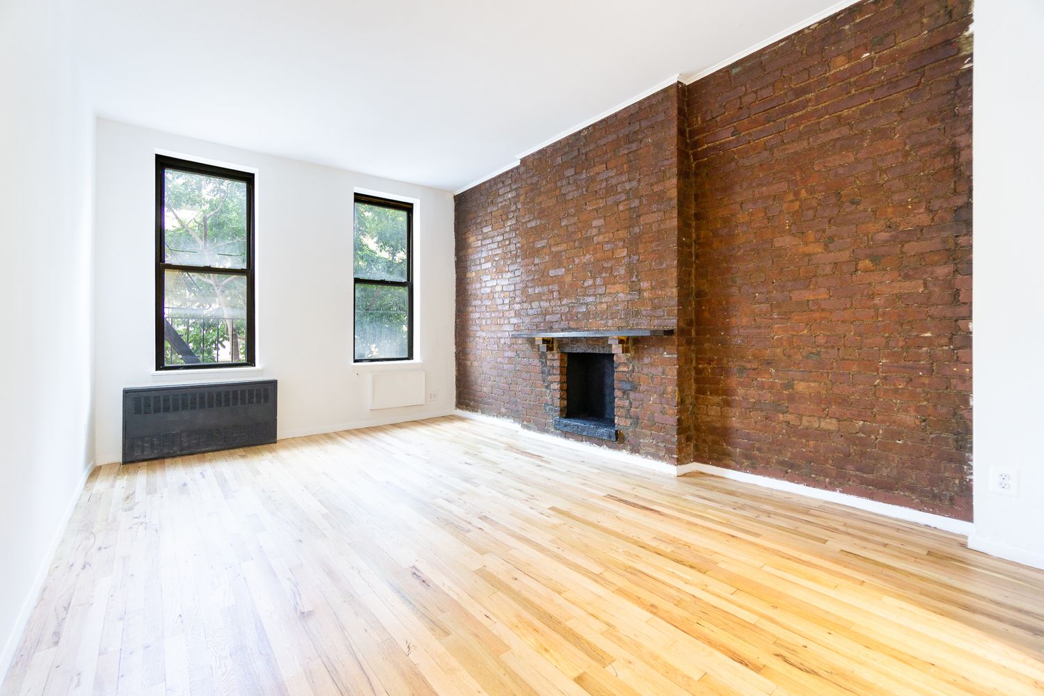 $2,795 | 238 West 20th Street, Unit 2B | Chelsea