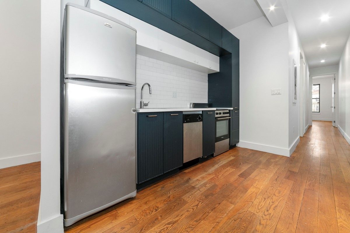 $4,371 | 858 Hancock Street, Unit 3L | Bedford-Stuyvesant