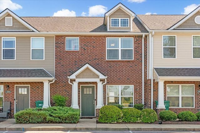 $292,000 | 5004 Fennel Court | Somerset Springs Townhomes