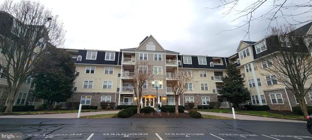 $390,000 | 2500 Waterside Drive, Unit 318 | Wormans Mill