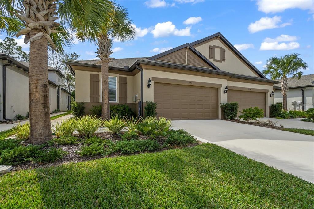 5994 Fiore Drive, Bradenton, FL 34208 | Compass