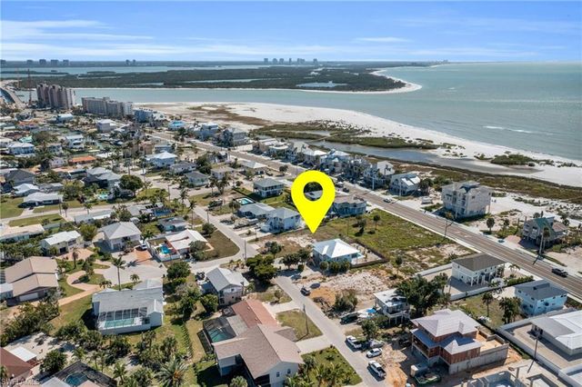 $529,000 | 7930 Buccaneer Drive | Fort Myers Beach