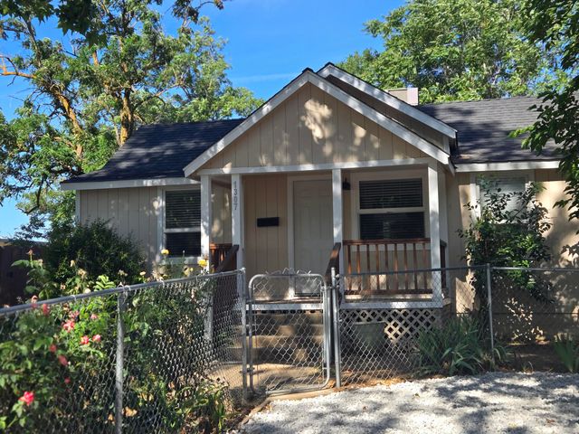 $250,000 | 1307 2nd Street | Red Bluff