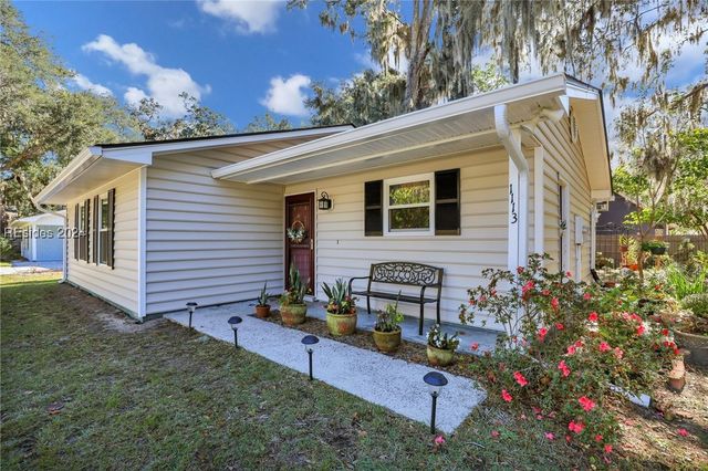 $459,900 | 1113 13th Street | Port Royal Village