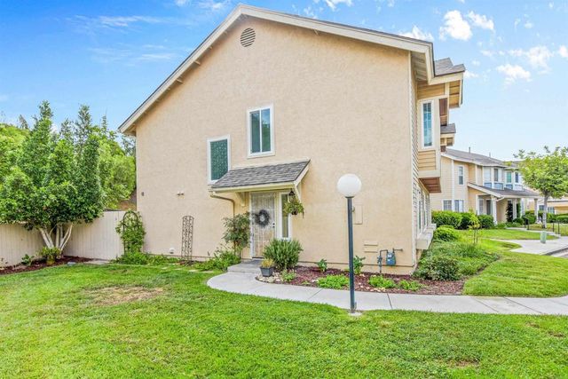 $3,950 | 1461 Manzana Way | Bay Terraces