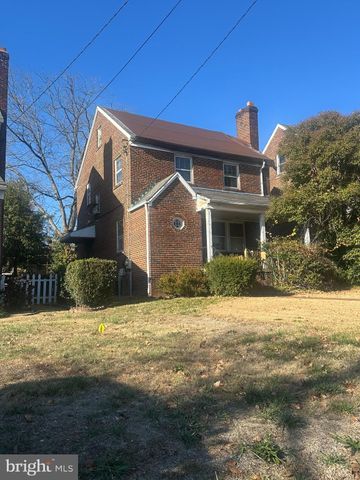 $385,000 | 6212 New Hampshire Avenue Northeast | Takoma