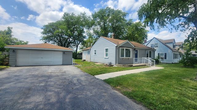 $285,000 | 7530 South Oconto Avenue | Bridgeview