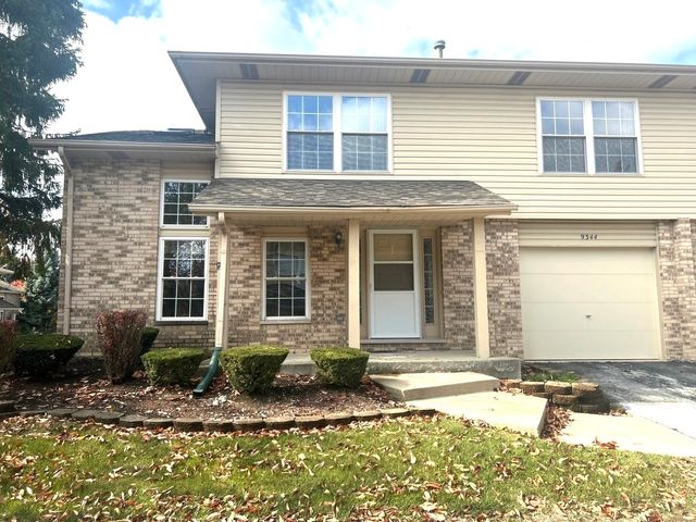 $254,900 | 9344 Meadowview Drive | Orland Hills