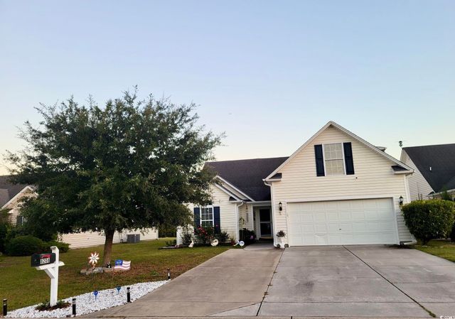 $2,100 | 8208 Autumn Pond Court | Carolina Forest