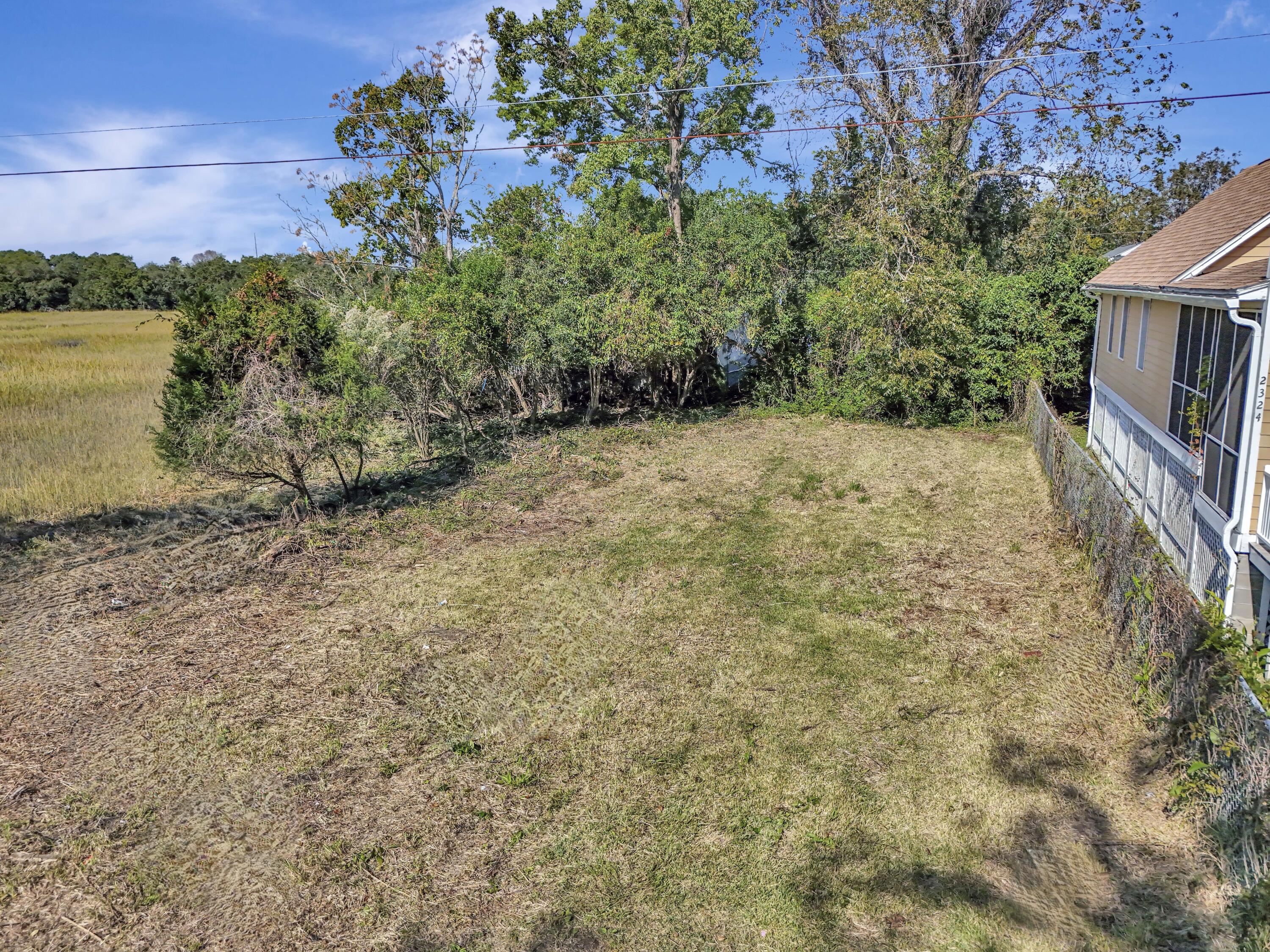 0.133 Acres overlooking the Ashley River