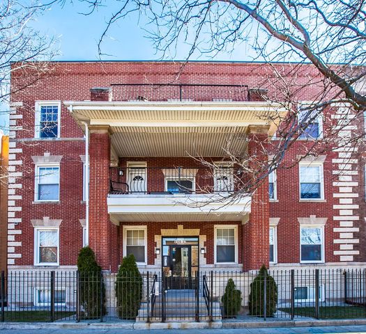 $199,900 | 4137 South Prairie Avenue, Unit 1S | Bronzeville