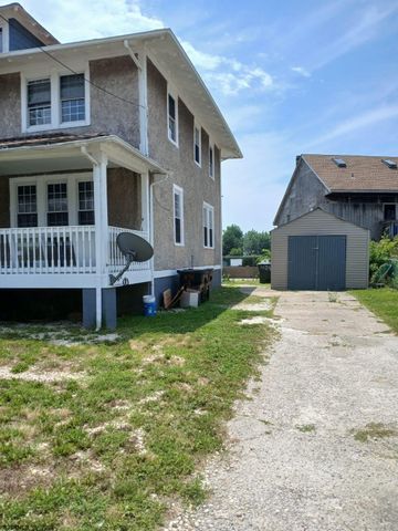 $1,950 | 1424 Arkansas, Unit B | Absecon