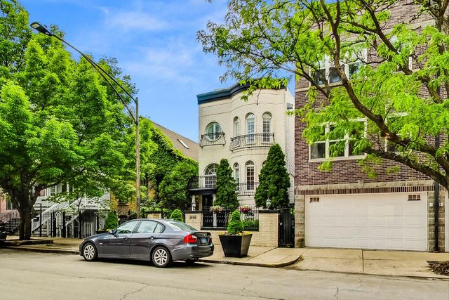 $1,150,000 | 1464 North Paulina Street | Wicker Park