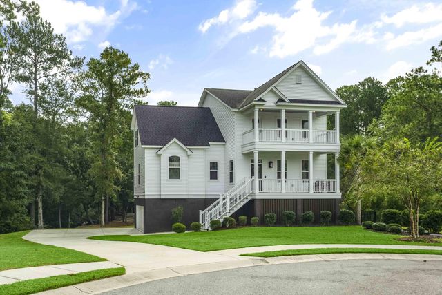 $1,100,000 | 202 Creek Bed Court