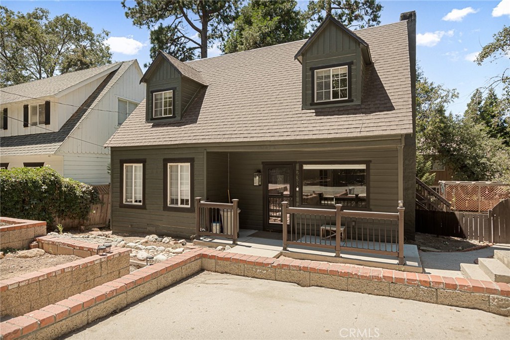 a view of a house with a outdoor space