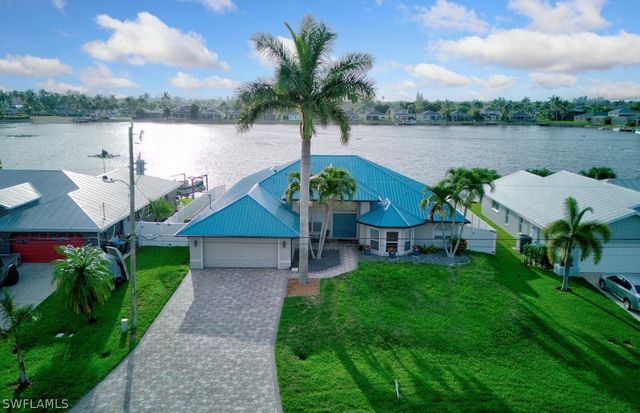 $740,000 | 1703 Southwest 6th Avenue | Cape Coral