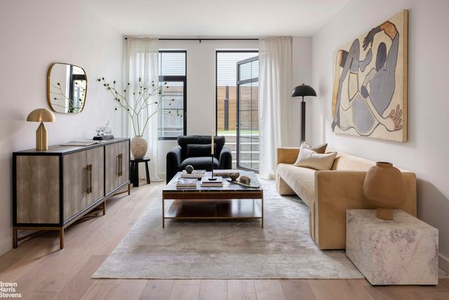 $1,395,000 | 173 McGuinness Boulevard, Unit 1B | Greenpoint