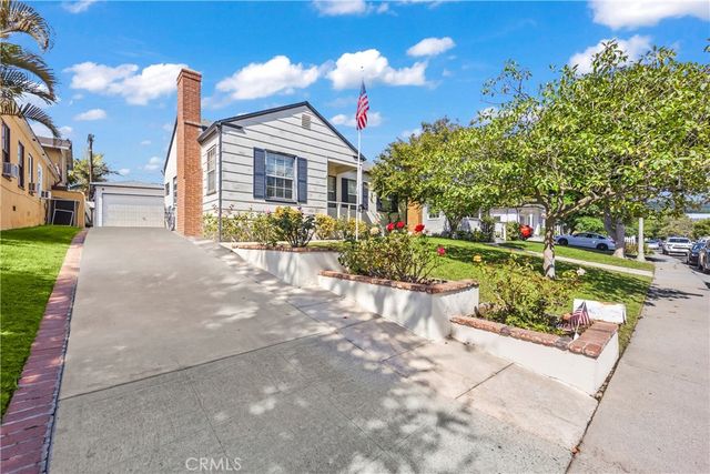 $2,500,000 | 8383 Westlawn Avenue | Westchester