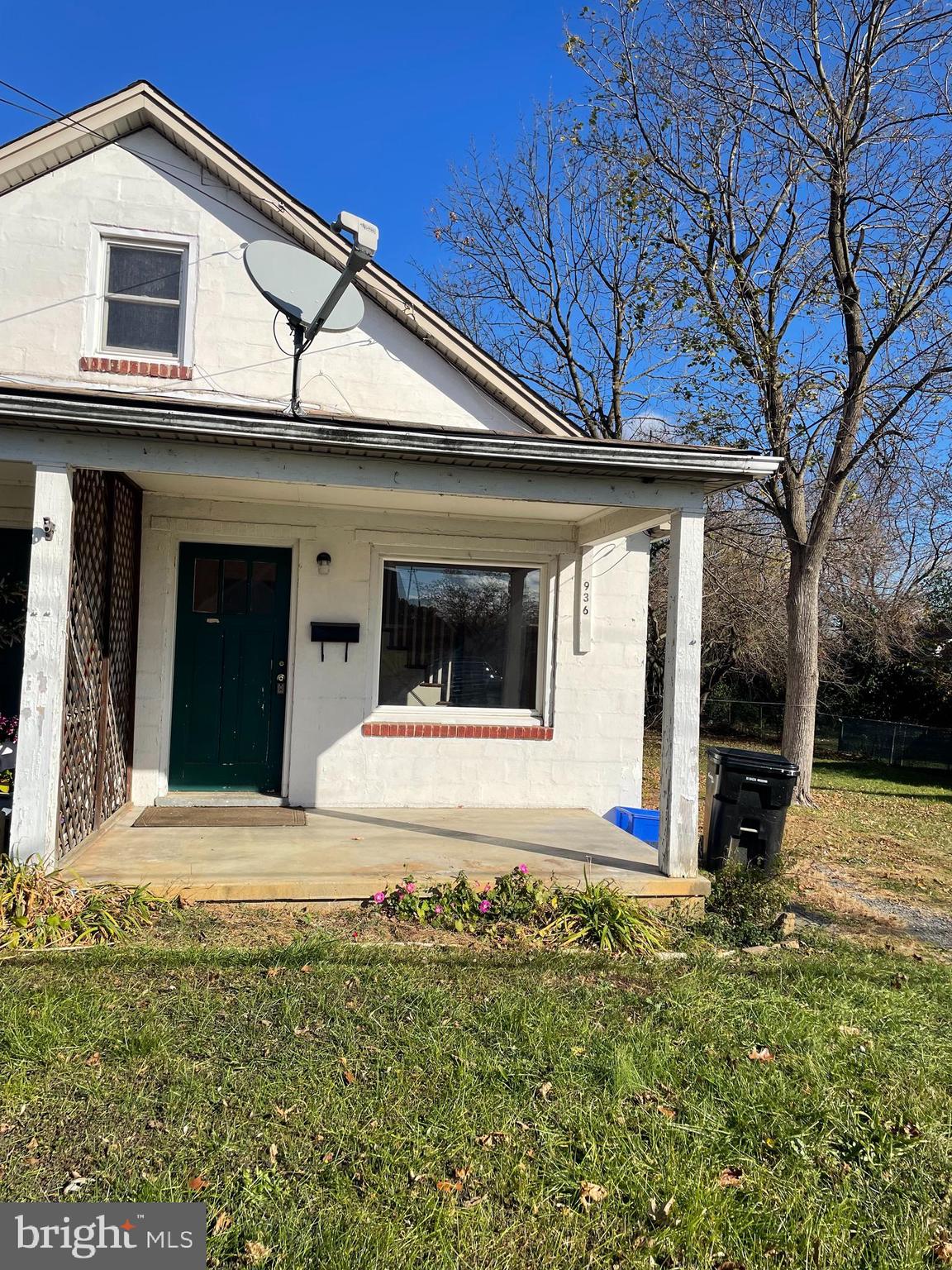 a view of front door and small space