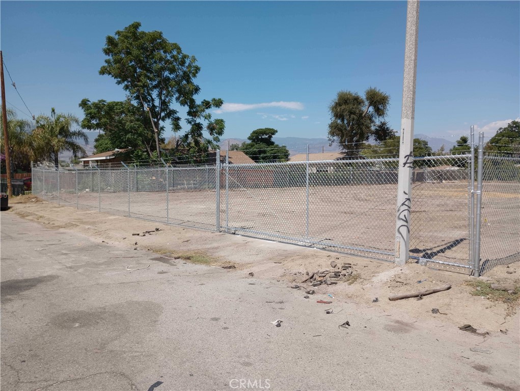 a backyard of a house