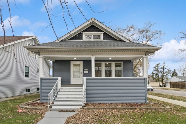 $339,900 | 2246 North 74th Avenue | Elmwood Park