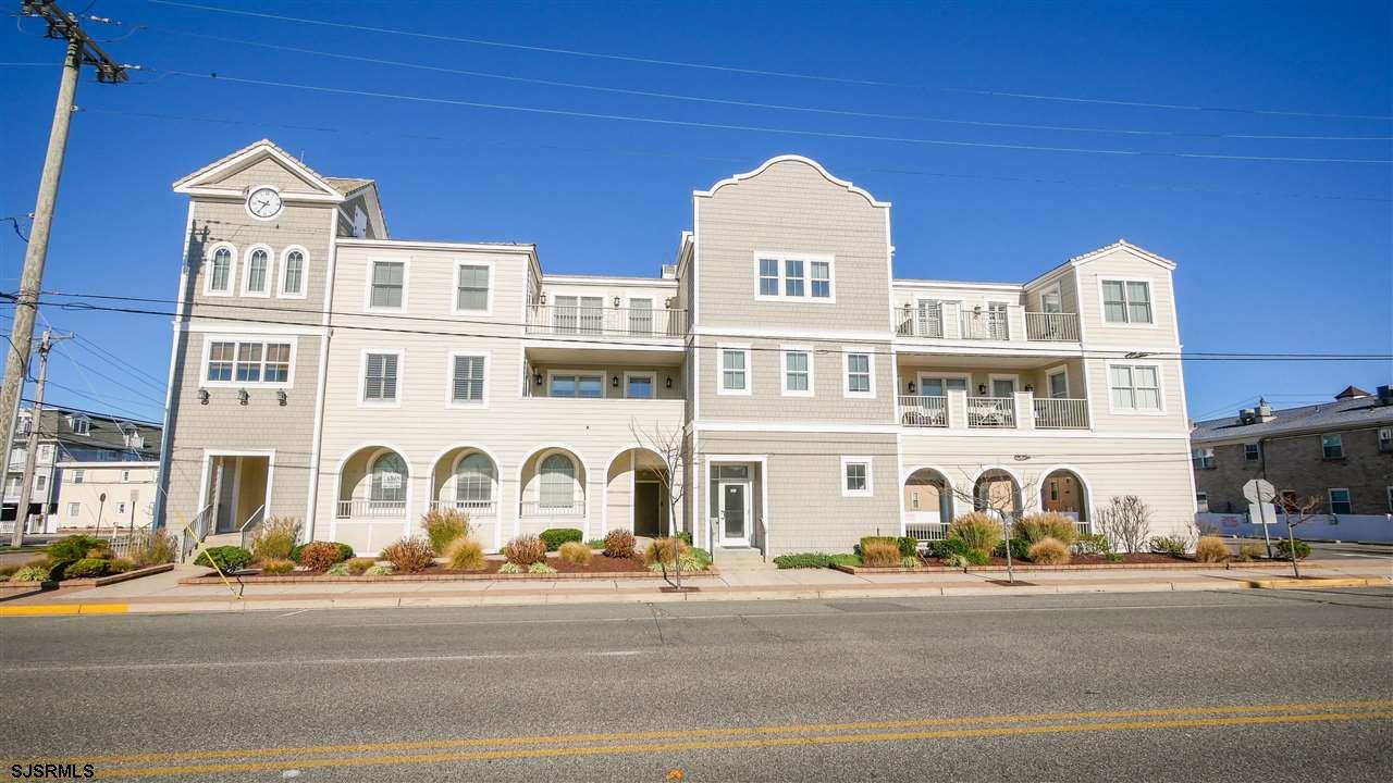 a front view of a residential apartment building