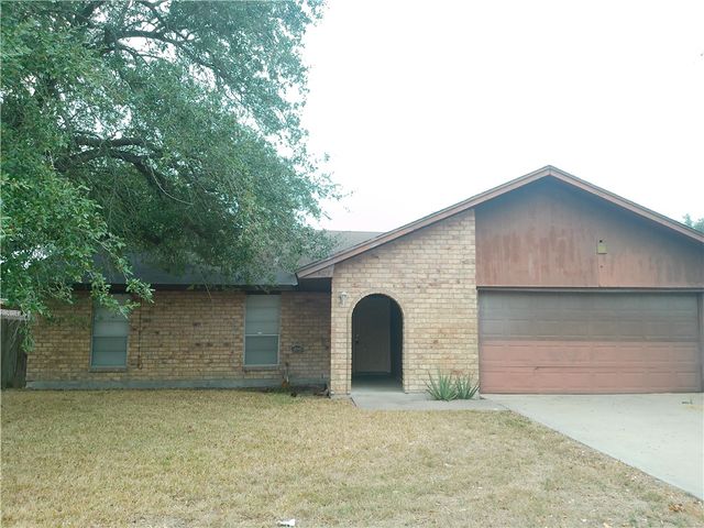 $1,695 | 3929 Pernitas Creek Drive | Calallen