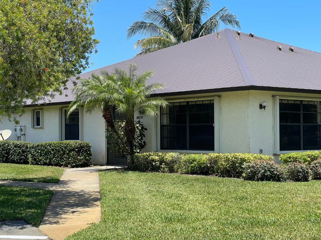 $230,000 | 1605 Laurel Leaf Lane, Unit A | Fort Pierce