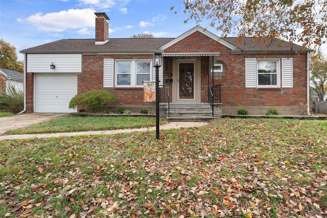 $2,100 | 514 Ashbury Court | Webster Groves