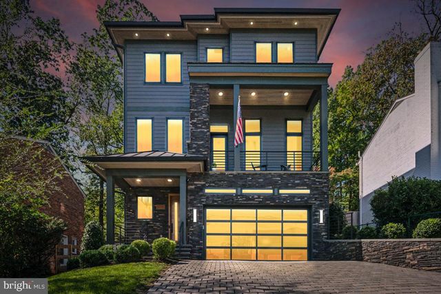 $2,575,000 | 3644 North Vermont Street | Old Glebe