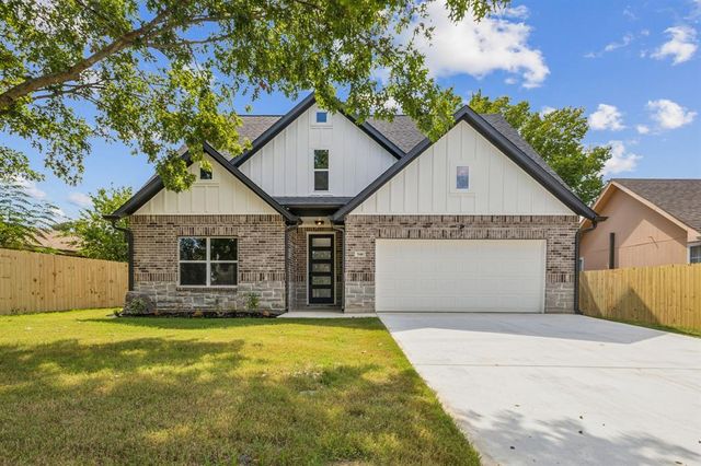 $449,900 | 346 Cotton Drive | Mansfield