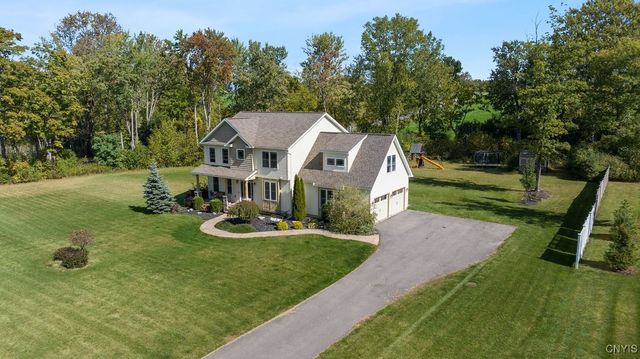 $690,000 | 28 Calloway Drive | Owasco