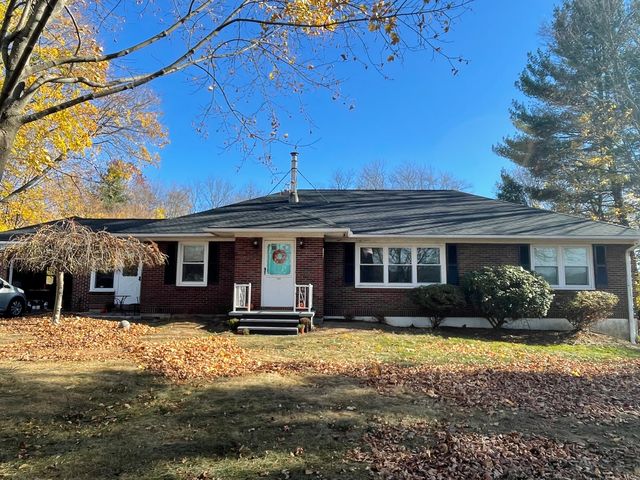 $465,000 | 204 Spindle Hill Road | Wolcott