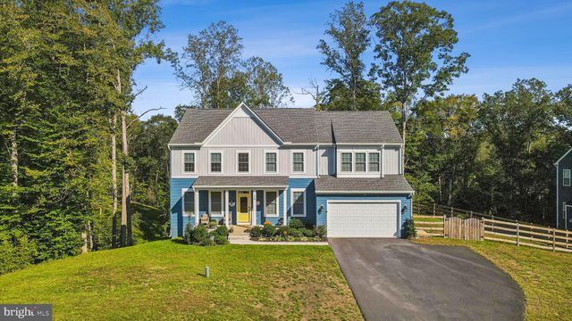 $800,000 | 75 Hopewell Drive