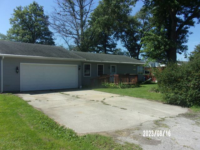 $72,500 | 650 West Blue Street | Sheldon