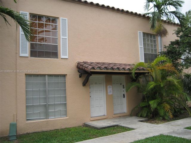 $299,900 | 10806 North Kendall Drive, Unit P26 | Kendall